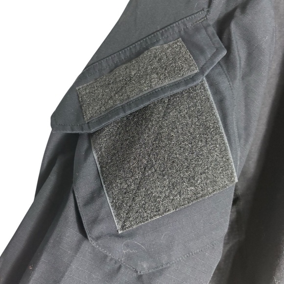 5.11 TACTICAL - -Lot of 4 -- Quarter-Zip Patch Ready Pullover Shirt in Black MED - Picture 8 of 10